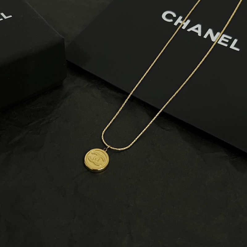 Chanel Necklaces